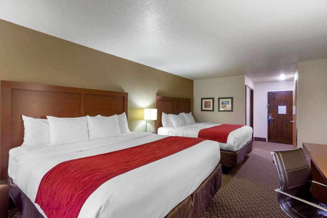 Comfort Inn Hobart-Merrillville I-65 Exterior photo