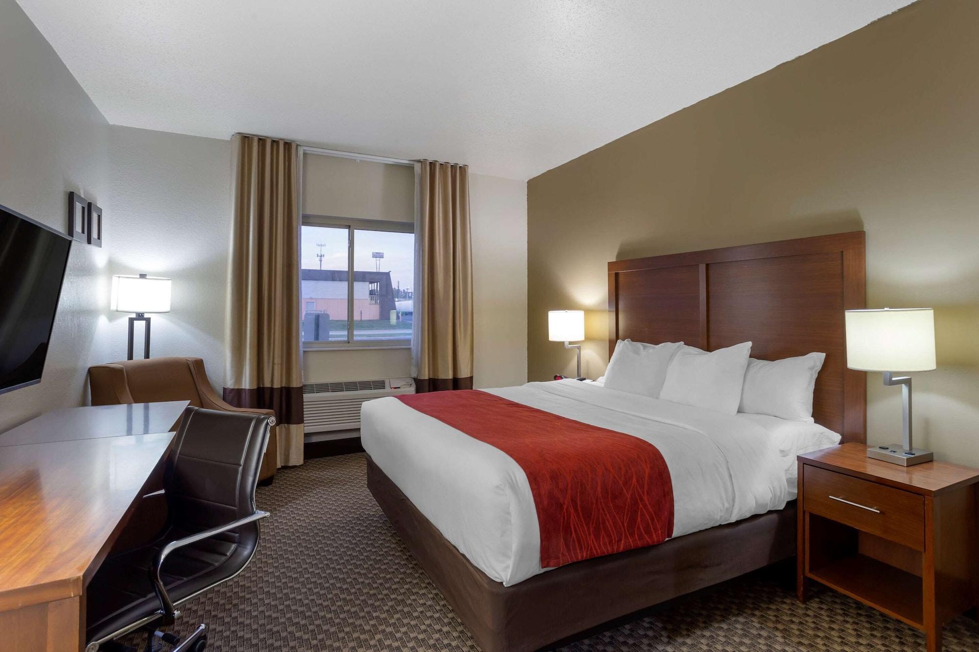 Comfort Inn Hobart-Merrillville I-65 Exterior photo