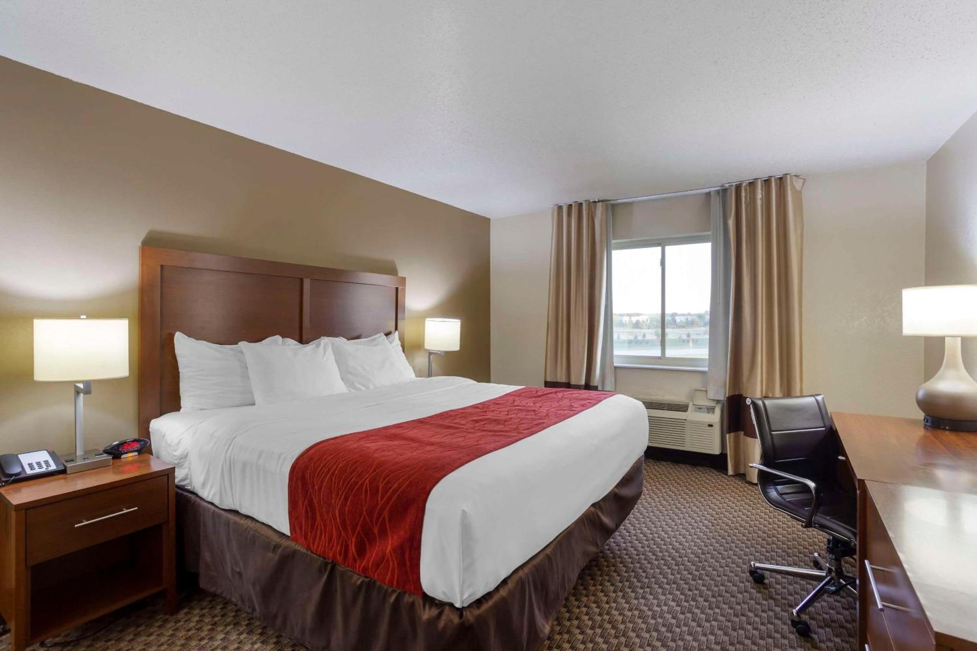 Comfort Inn Hobart-Merrillville I-65 Exterior photo