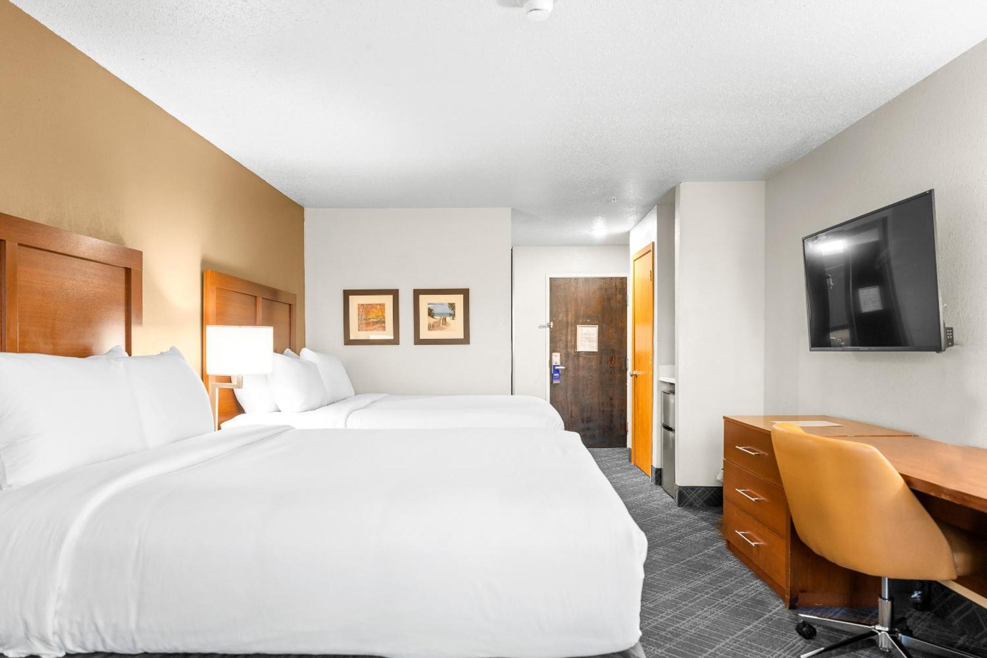 Comfort Inn Hobart-Merrillville I-65 Exterior photo